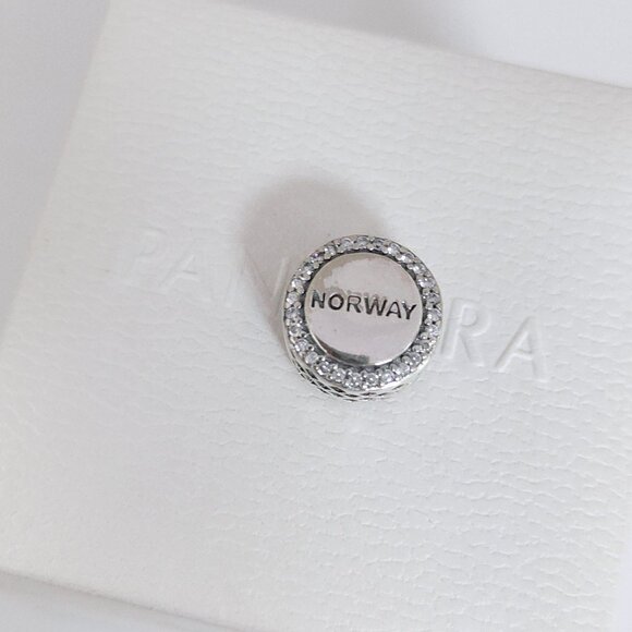 Pandora Norway Flag Bead Charm Bracelet Pendant S925 Silver with box - Picture 6 of 7